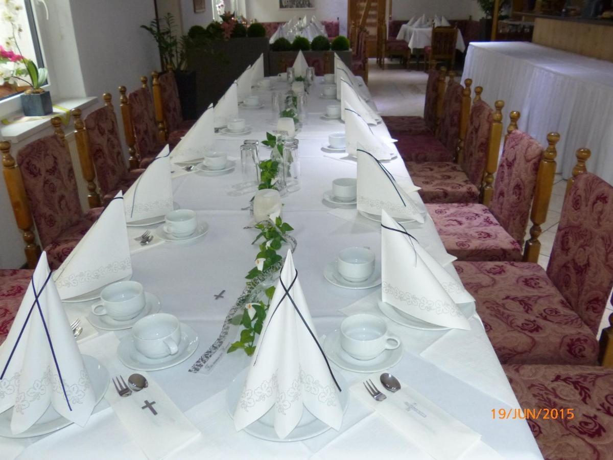 Hotel/Restaurant Balkan Sömmerda Esterno foto