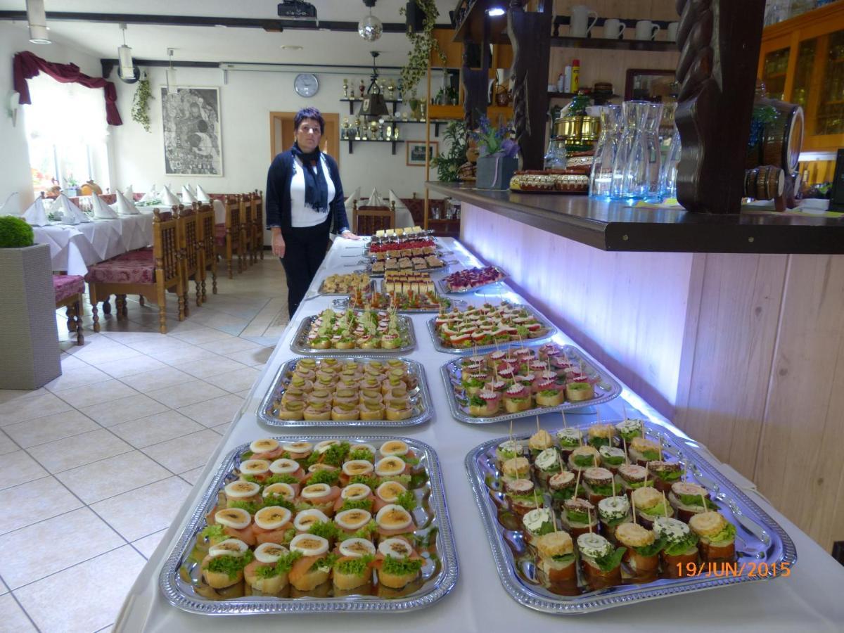 Hotel/Restaurant Balkan Sömmerda Esterno foto
