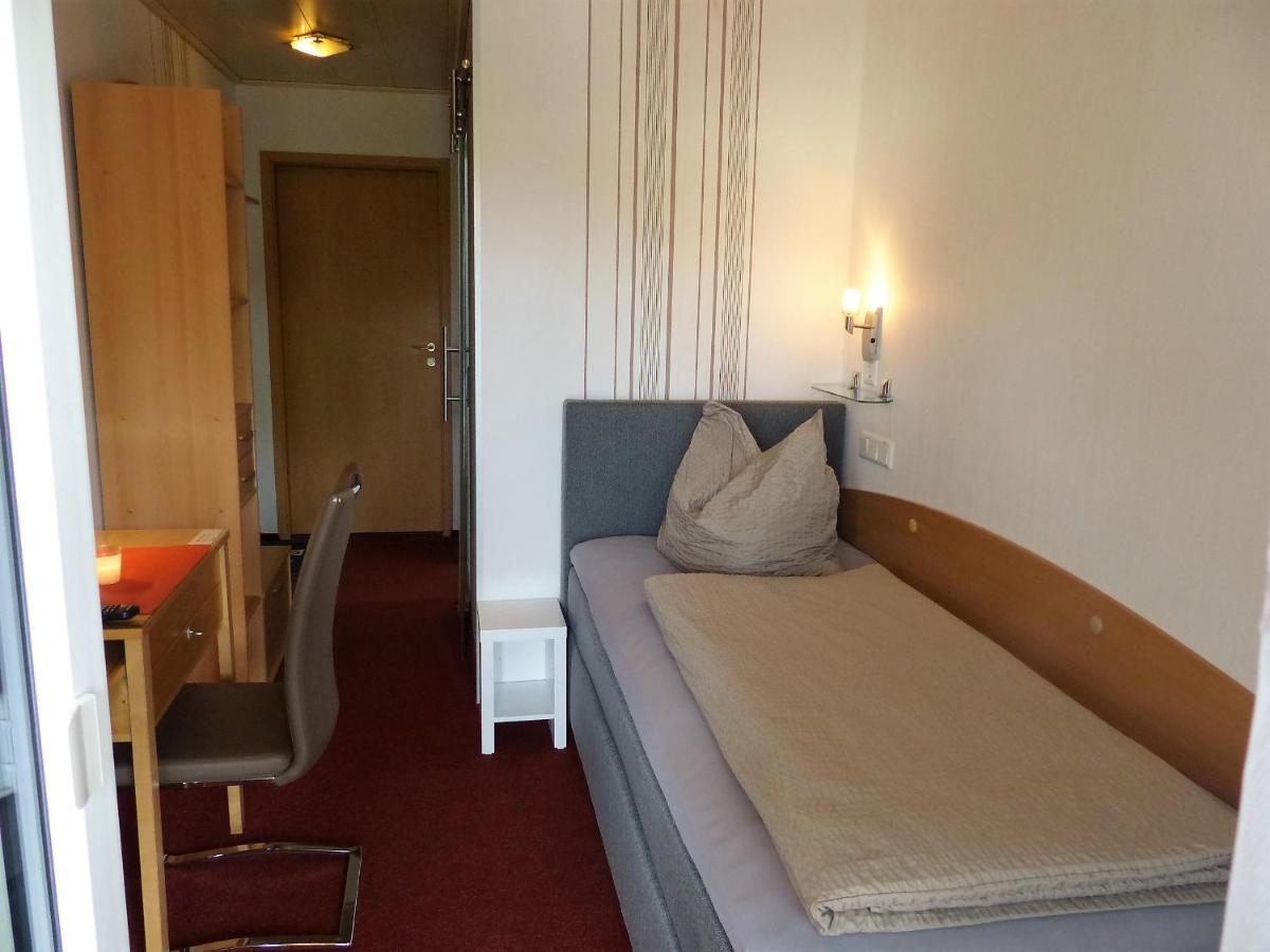 Hotel/Restaurant Balkan Sömmerda Esterno foto